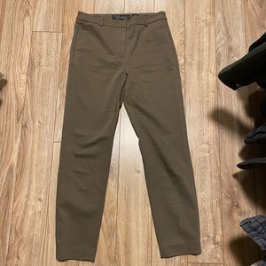 RW&CO Slim Leg Signature Fit Dress Pants